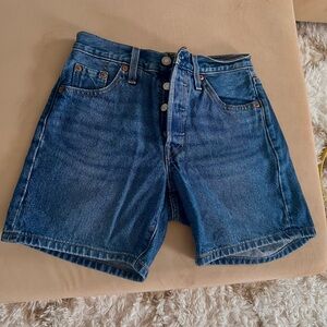 501 Levi Shorts